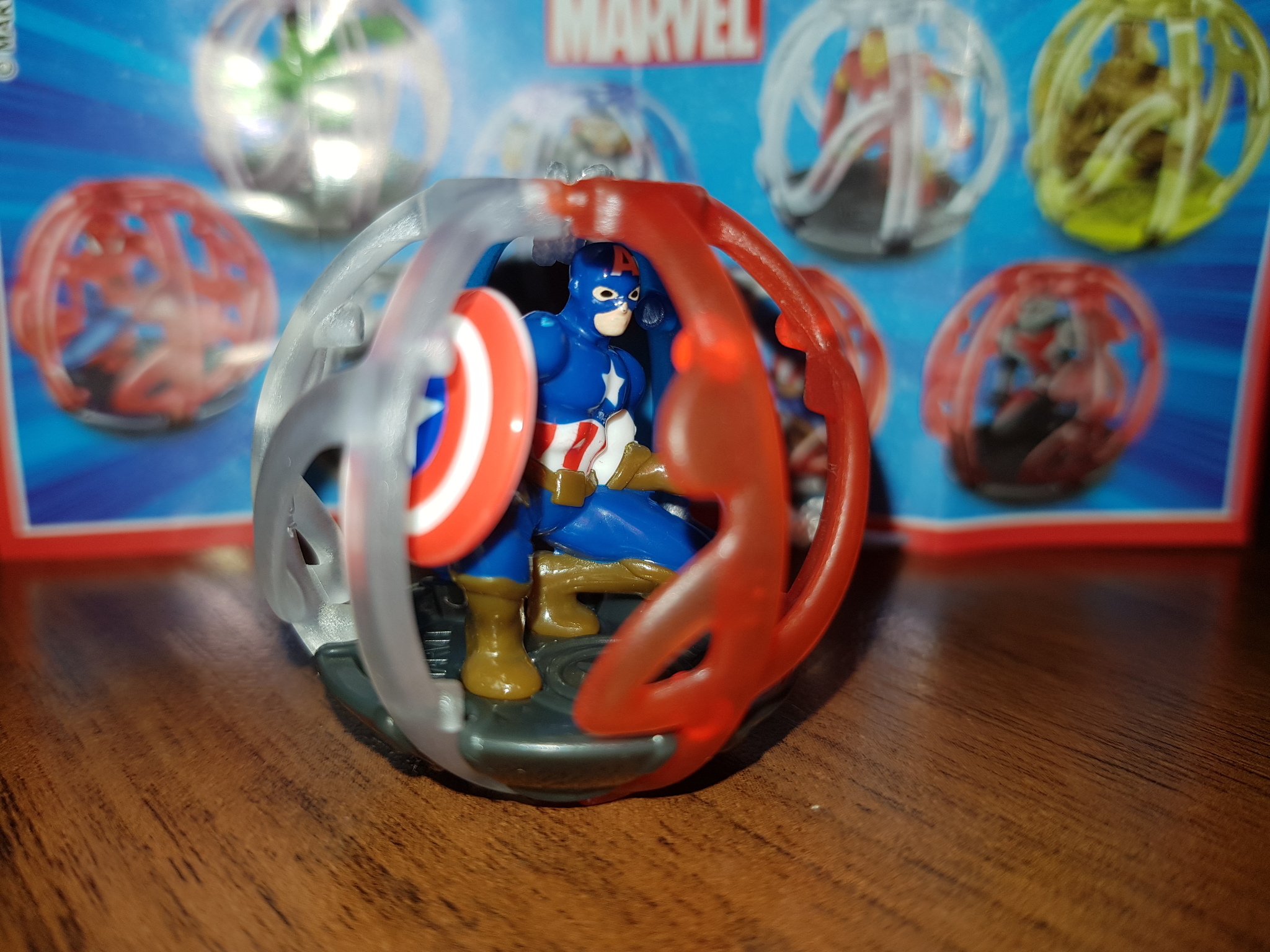 Kinder joy hot sale marvel 2019