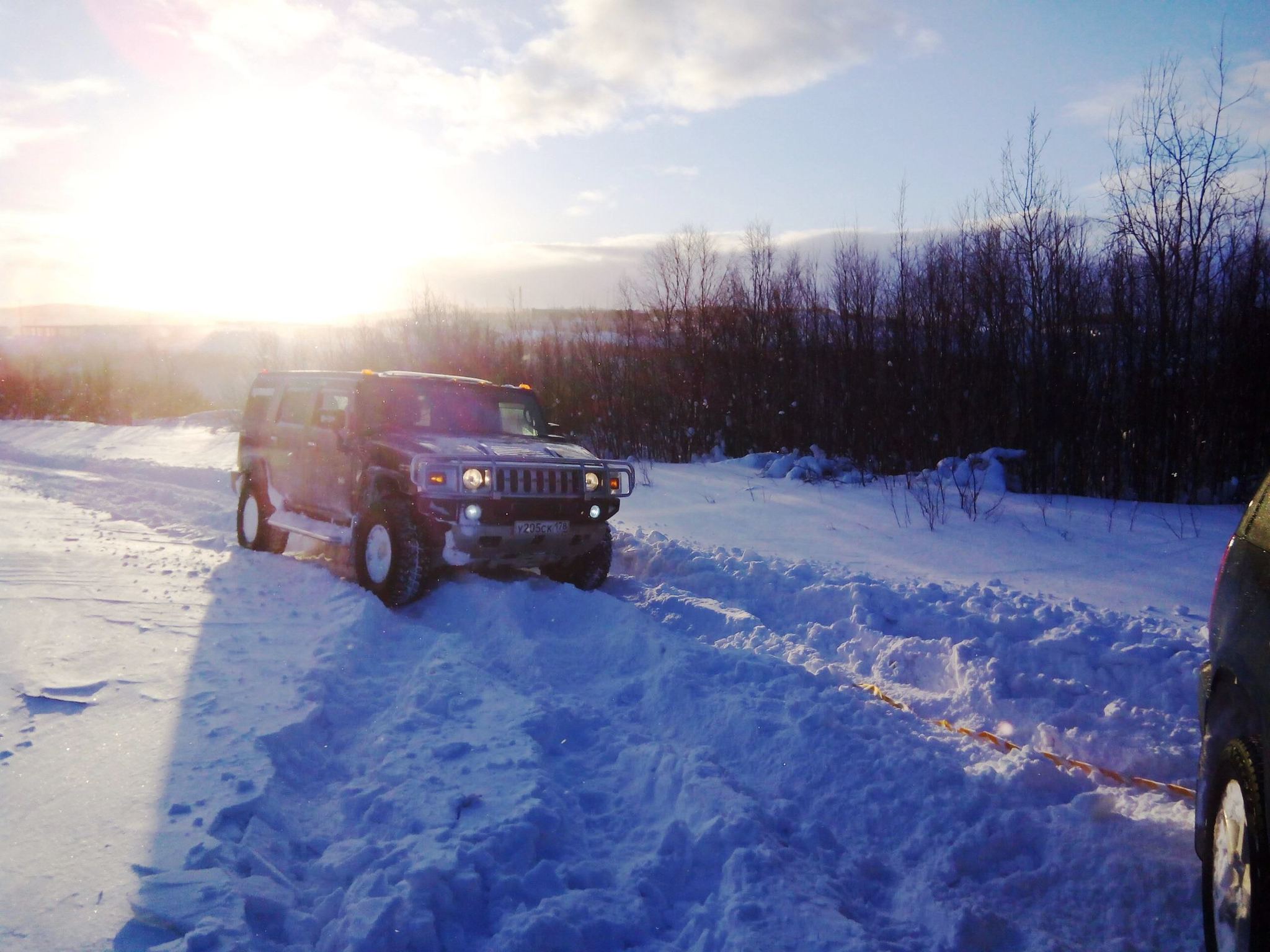 Duster vs Tahoe and Hummer. Дастер против монстров. Мурманск - Моё, Дастер, Хаммер, Мурманск, Снег, Мороз, Холод, Кольский полуостров, Видео, Длиннопост, Сhevrolet Tahoe, Renault Duster, Chevrolet Tahoe