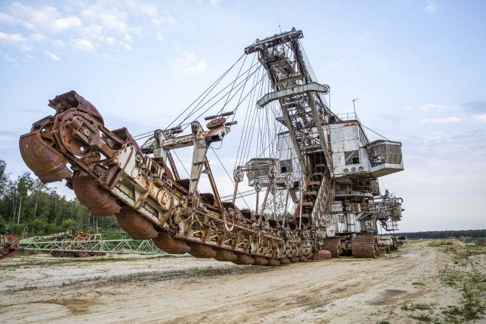 Moscow region giant: the legendary excavator will die soon - Excavator, Technics, Longpost