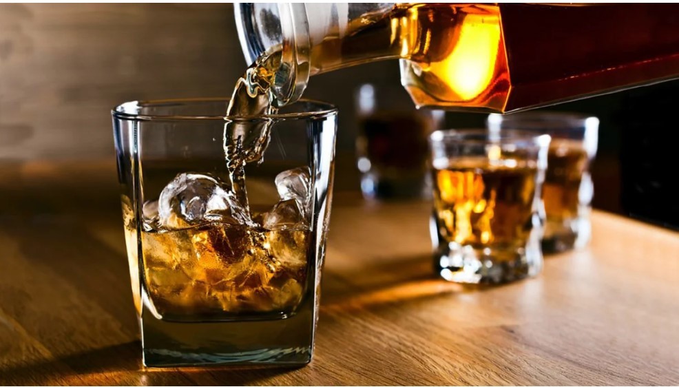 Than besides cola, whiskey is diluted. 5 most popular options - My, Whiskey, Facts, , Alcohol, League of alcoholics, Alcoholic cocktail, Longpost
