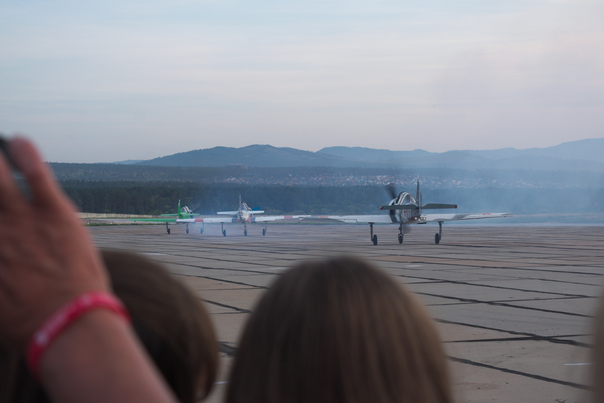 80th anniversary of U-UAZ | Festive events - My, Aviation, Airplane, Audience, Aerobatics, Military equipment, Longpost