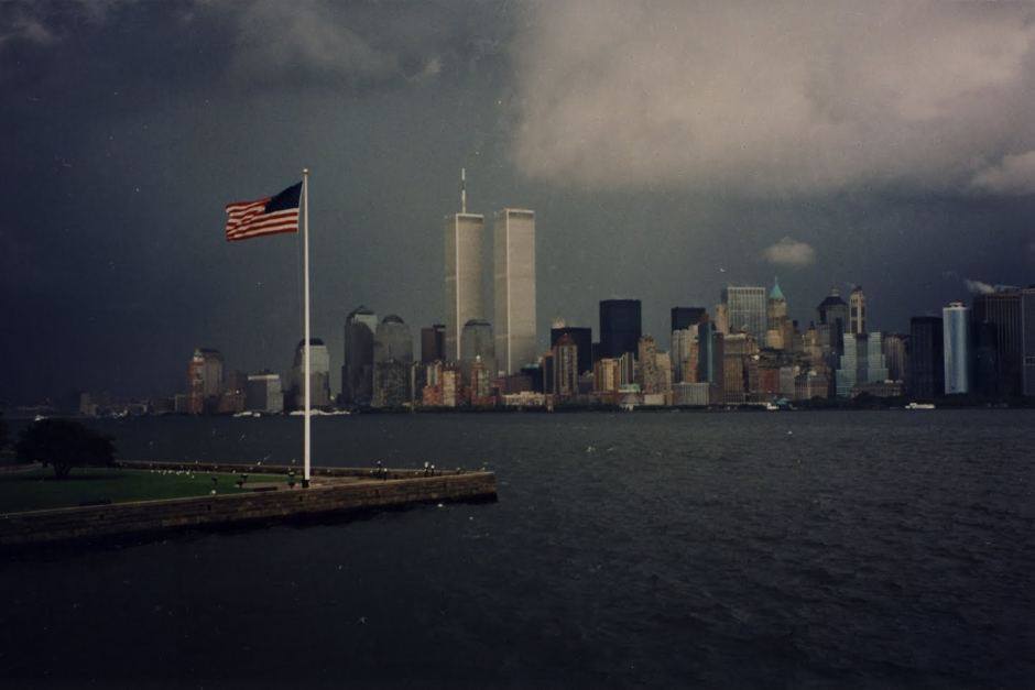 Last day of the World Trade Center - USA, Twin Towers, Shopping center, The photo