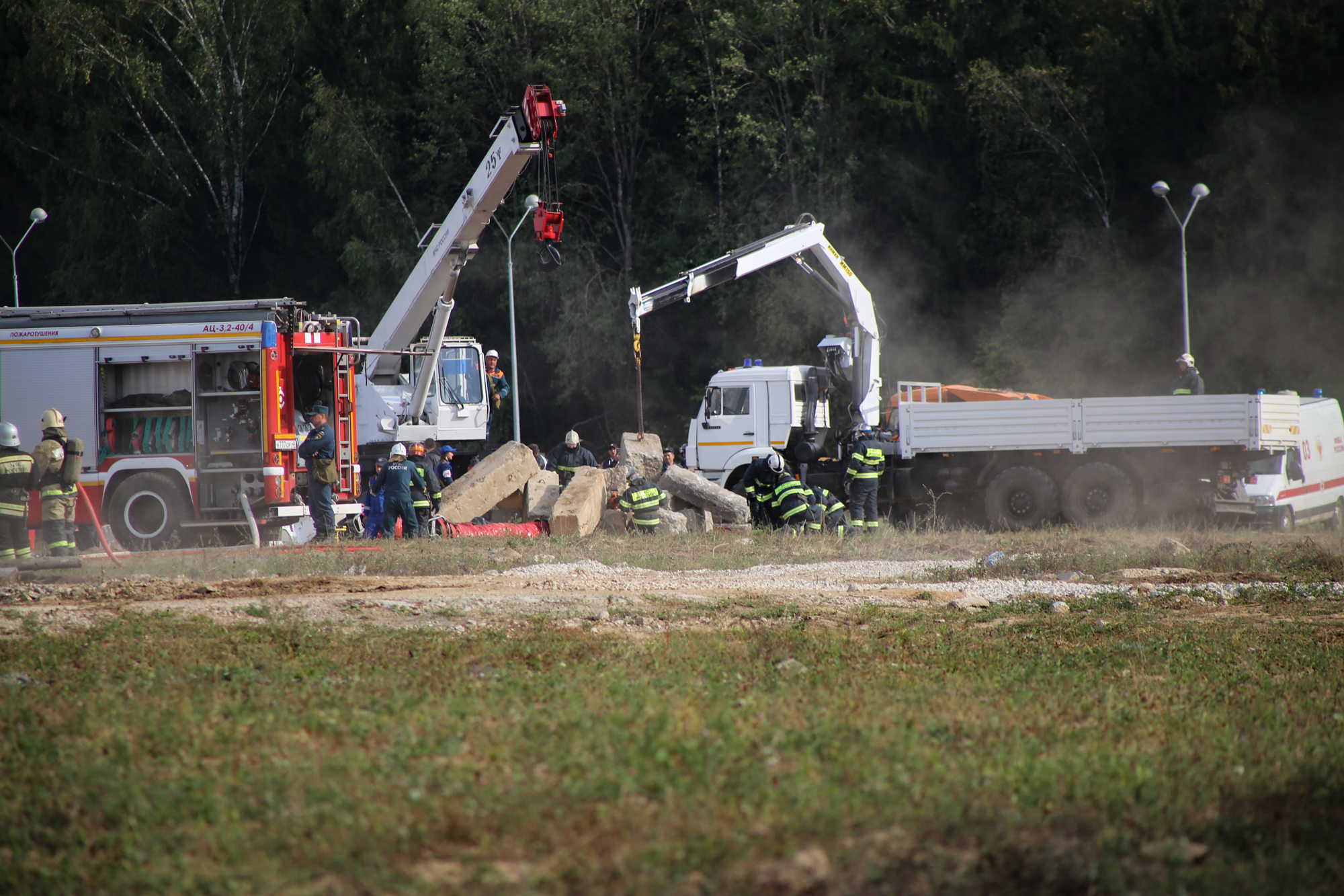 Preparation for civil defense exercises (photo report) - My, Teachings, Ministry of Emergency Situations, Aviation, IL-76, Firefighters, The photo, Reportage, Longpost