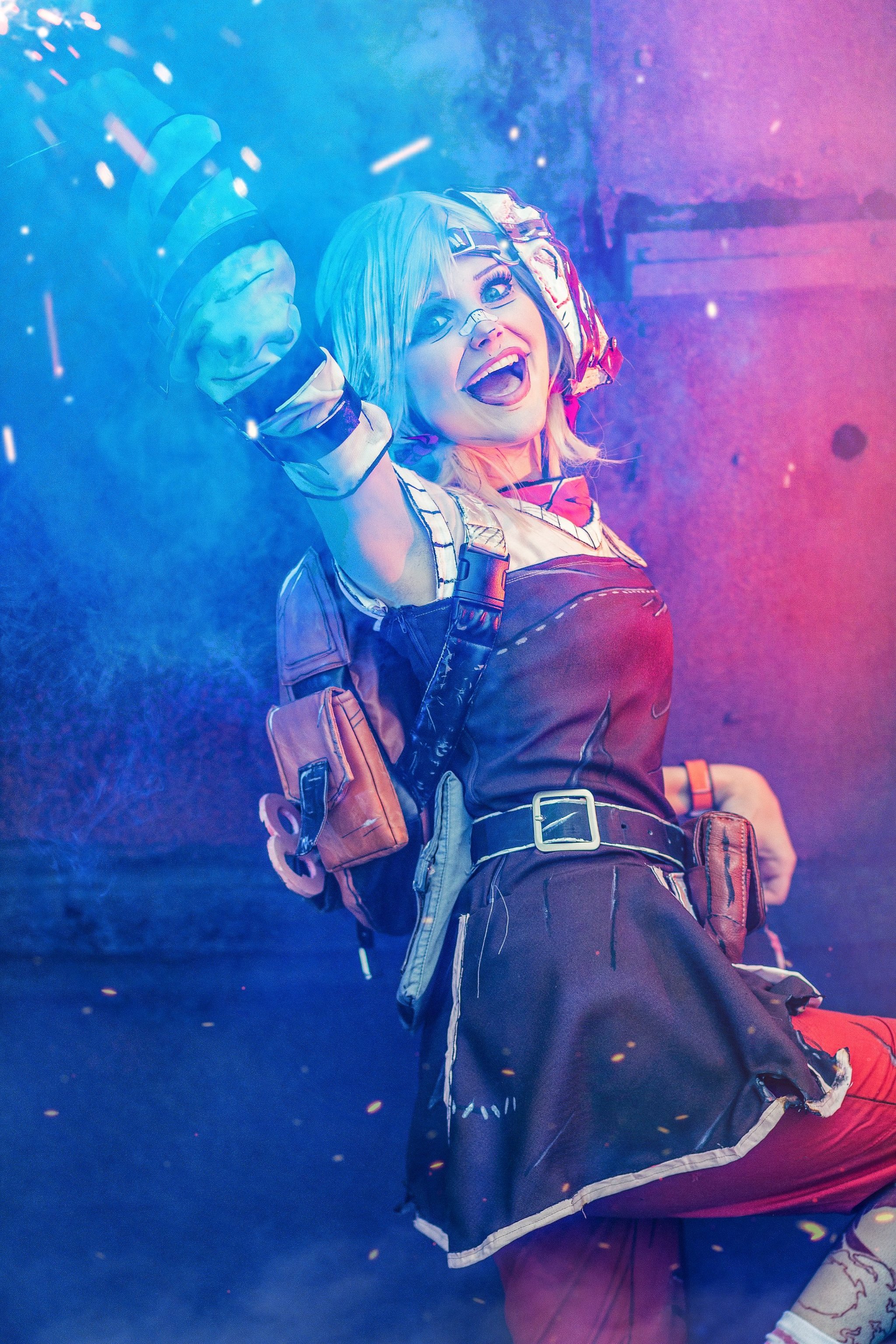 Еще немножко косплея по Borderlands - Borderlands, Moxxi, Tiny Tina, Косплей, Девушки, Красивая девушка, Игры, Длиннопост, Безумная Мокси, Крошка Тина