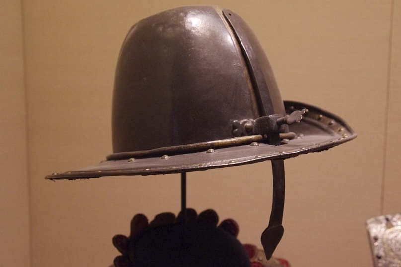 Cat, Face of Death, Armored Cap - or a post about unusual helmets. - My, Weapon, Armor, Helmet, Renaissance, Longpost