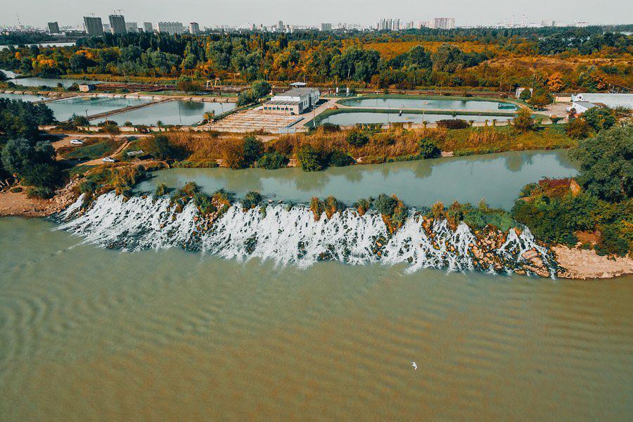 В Краснодаре есть свои водопады. Находятся они в конце Большого острова. - Краснодар, Краснодарский Край, Водопад, Длиннопост