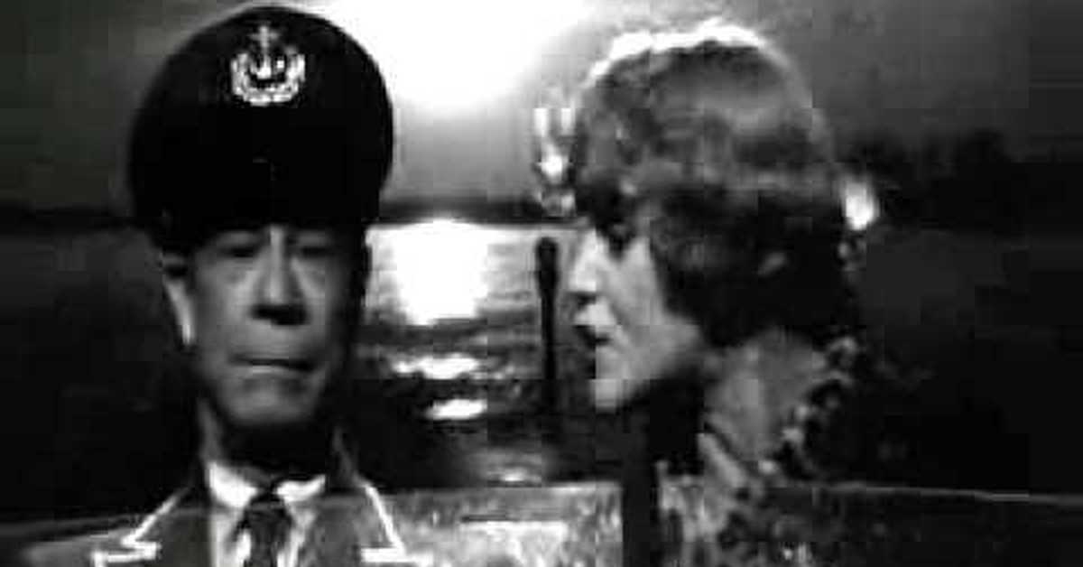 Есть и свои недостатки они. У всех свои недостатки в джазе только девушки. У каждого свои недостатки спектакль. Есть и свои недостатки они. В джазе только девушки мемы.