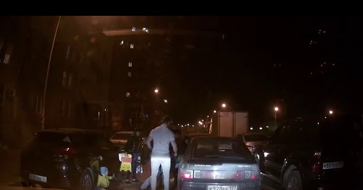 Пьяные разборки в ночной Балашихе | Пикабу