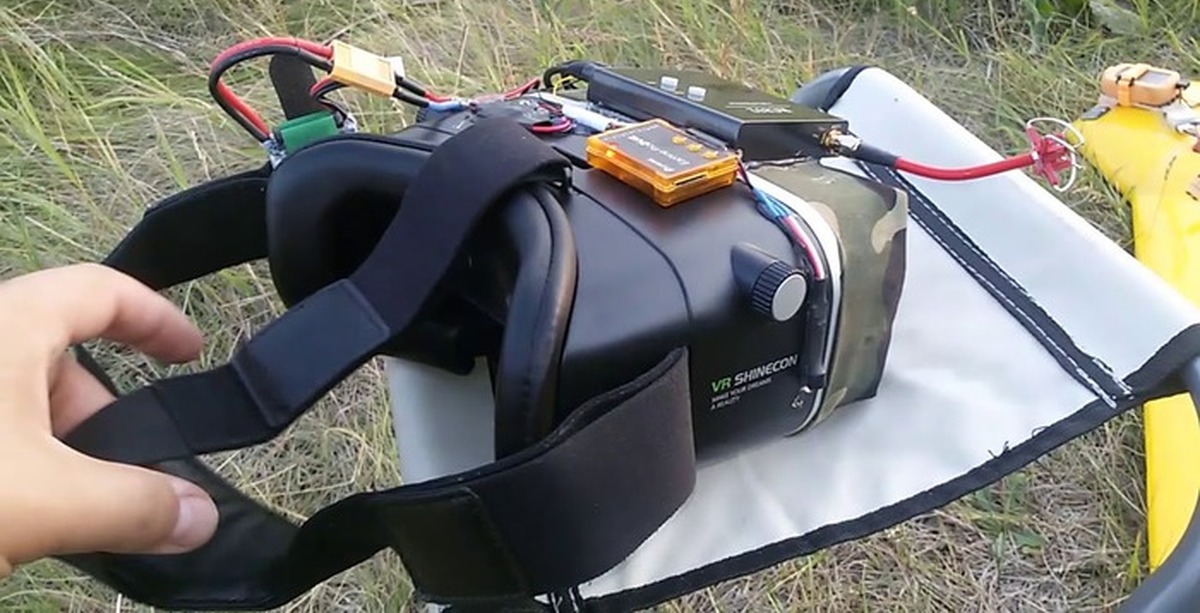 Fpv самолет кондор. Fpv шлем. Самодельное fpv. Фпв шлем. Самодельное fpv.